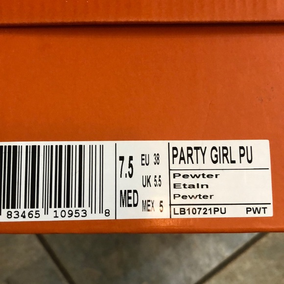 Silver sandals - Picture 3 of 3